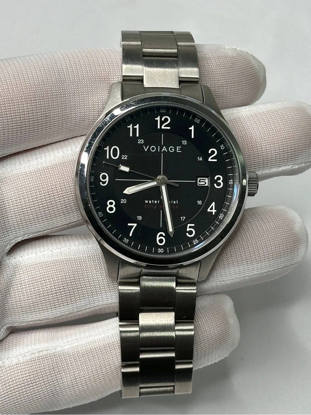 Voiage VG-2001 Men's Silver Stainless Steel Analog Dial Quartz Watch JMB47
